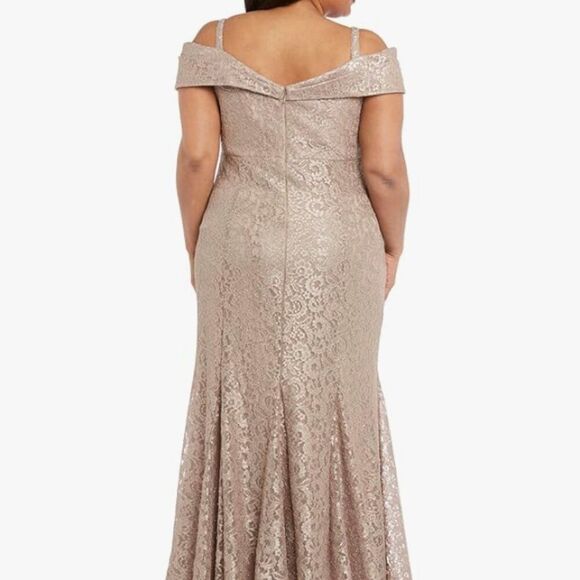 R & M Richards Champagne lace Fishtail gown size 20W - Picture 2 of 9